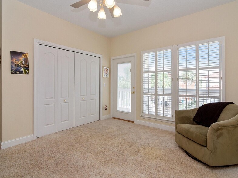 Building Photo - 2396 Palm Harbor Dr