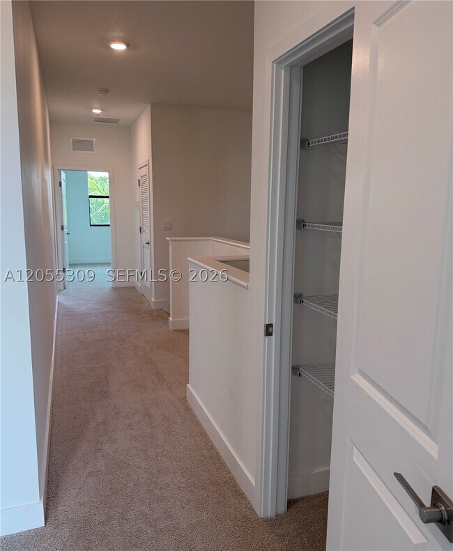 Building Photo - 7291 SW 46th St