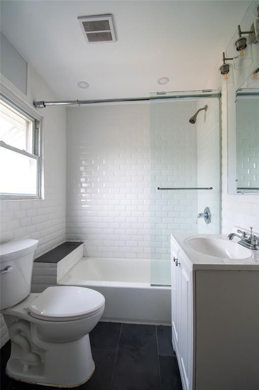 Building Photo - 25 Hillside Ave