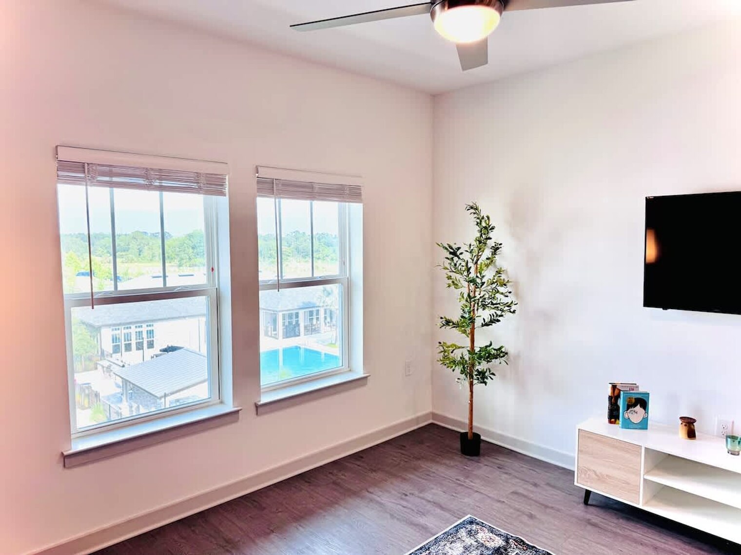 Building Photo - 14531 Star Water Rd