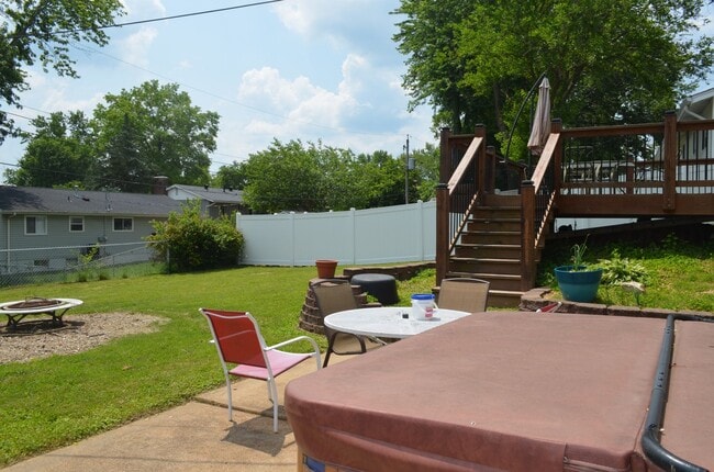 Building Photo - Price Drop! Updated 4 bed 3 bath in Fenton