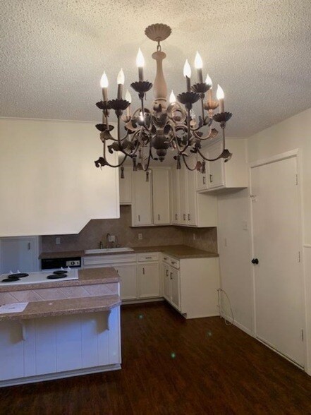 Building Photo - 3314 81st St