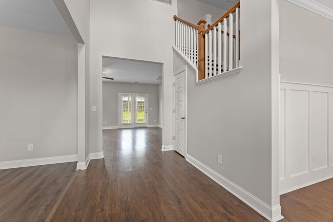 Building Photo - Pristine and Spacious Home in Highly Desirable Winston Pointe