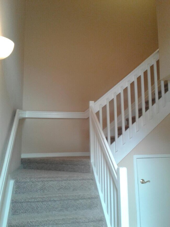 Building Photo - 6878 Sterling Greens Ct