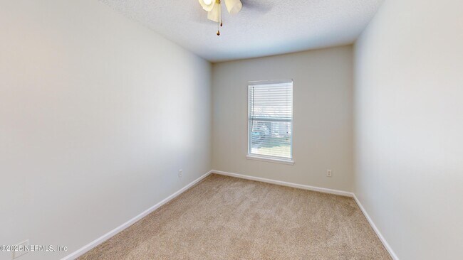 Building Photo - 448 Sherwood Oaks Dr