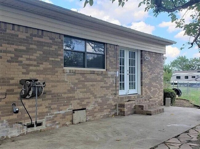 Building Photo - 1168 Preston Meadows Rd