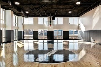 Building Photo - 1 bedroom in Queens NY 11101