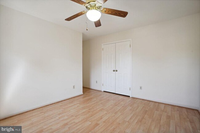 Building Photo - 3162 Borge St