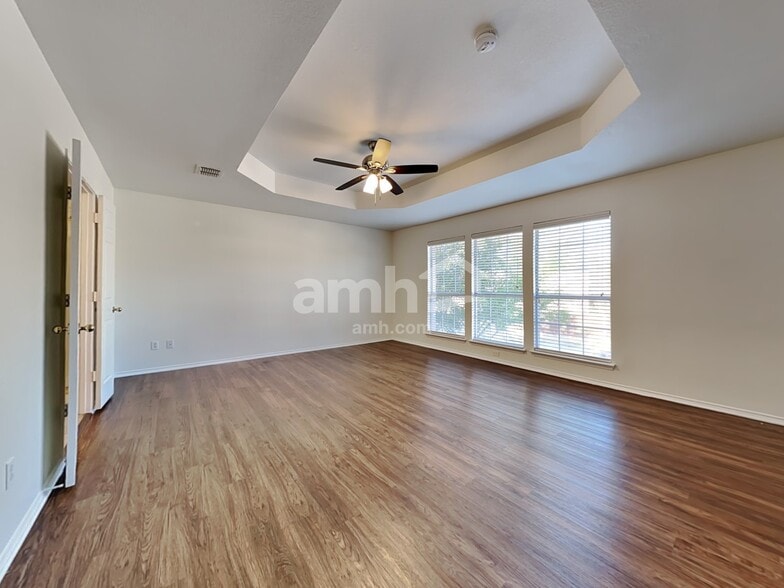 Building Photo - 1135 Trinity Trl