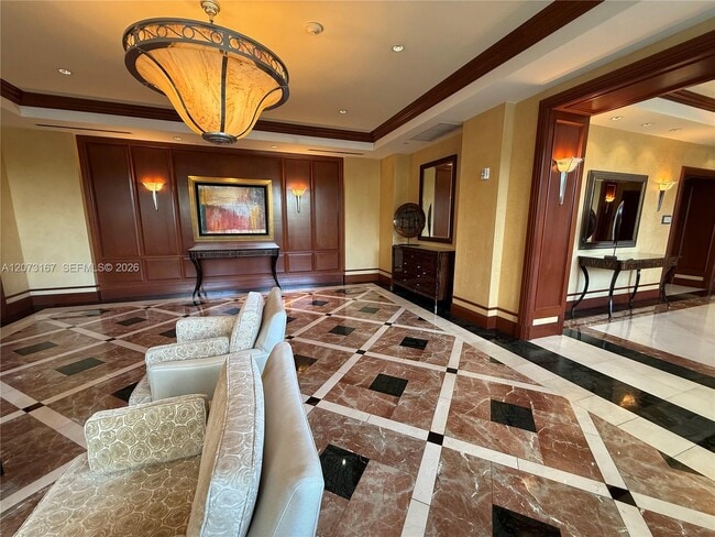 Building Photo - 20201 E Country Club Dr