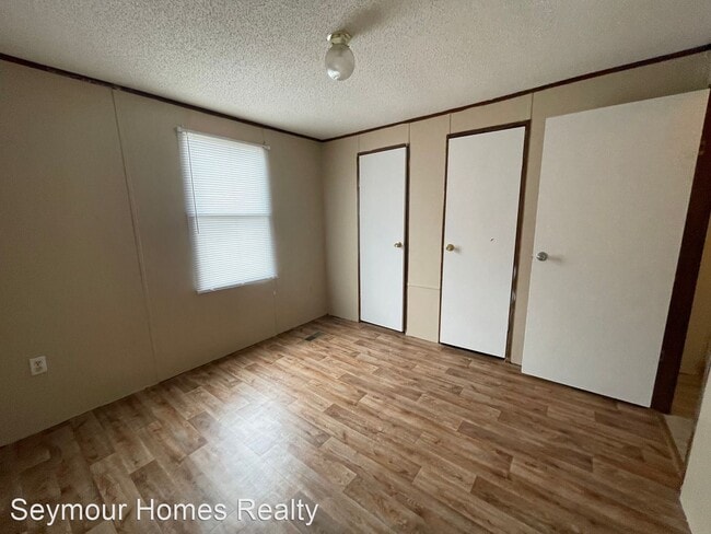 Building Photo - 3 br, 2 bath House - 104 Clawson Drive