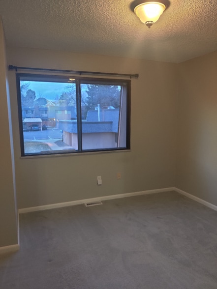 Building Photo - 7995 E Mississippi Ave