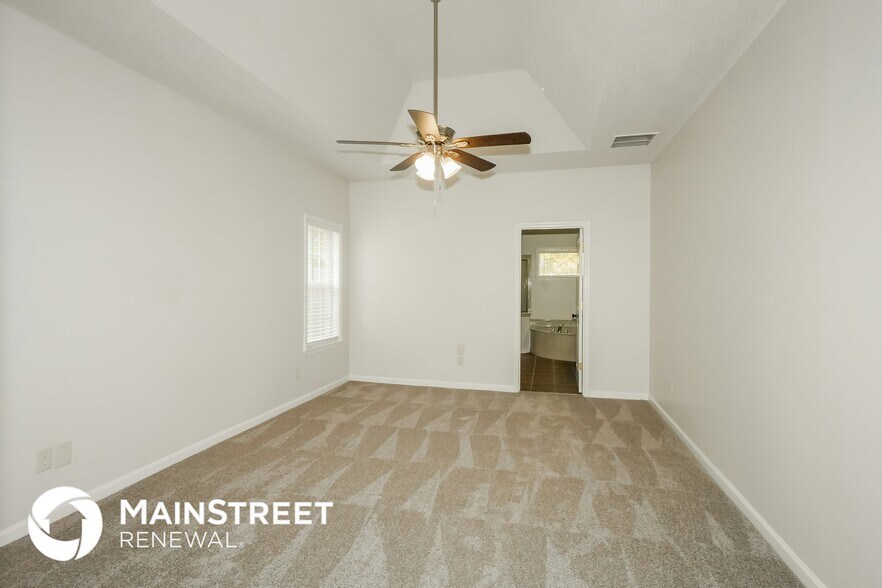 Building Photo - 9260 Acadia Pl