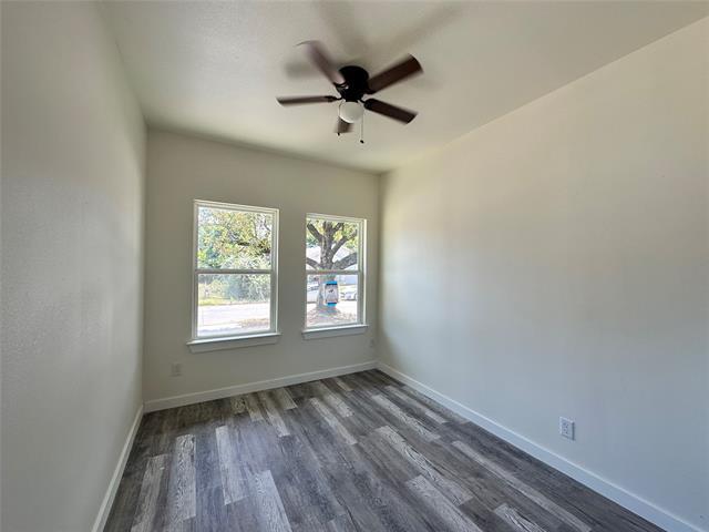 Building Photo - 4934 Echo Ave