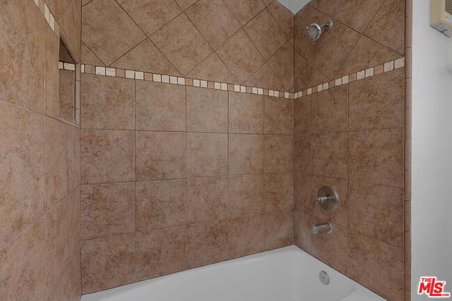 Building Photo - 2884 Dunleer Pl