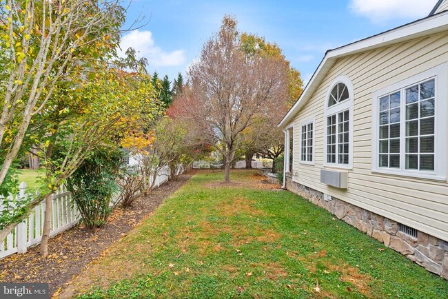 Building Photo - 3501 Tavenner Ct