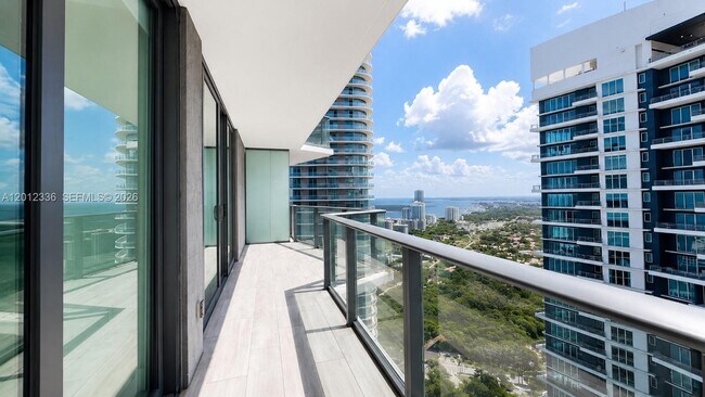 Building Photo - 1300 S Miami Ave