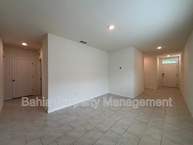 Building Photo - 3436 Costello Cir
