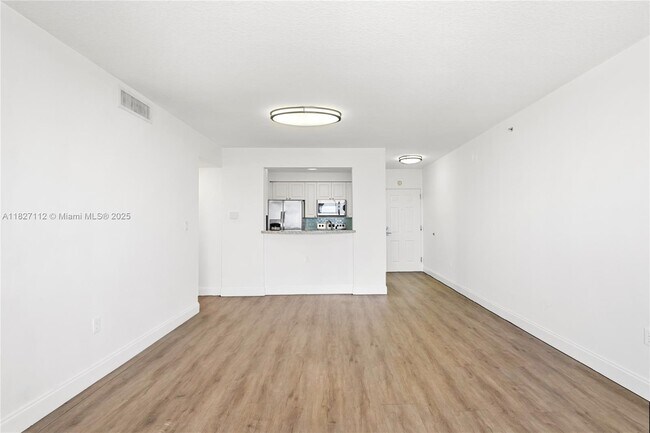 Building Photo - 900 SW 8th St