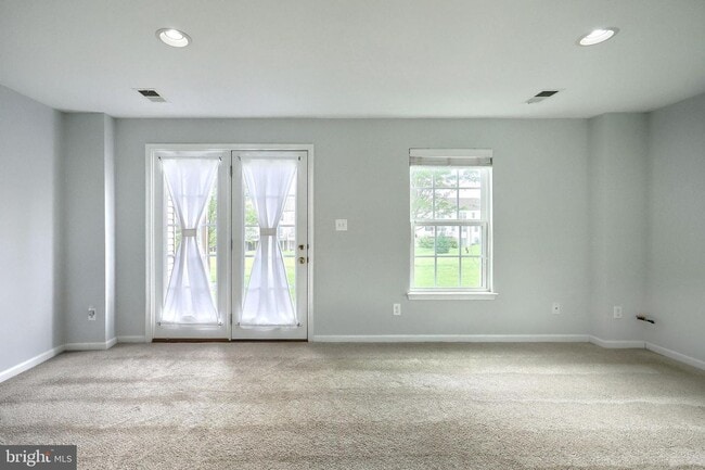 Building Photo - 1261 Elderslie Ln