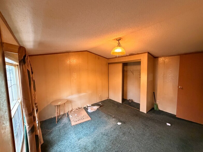 Building Photo - 4671 Old Rte 19