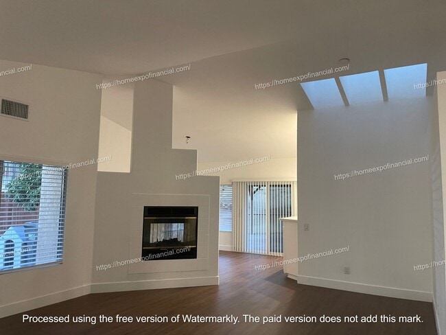 Building Photo - Nice Home For Rent