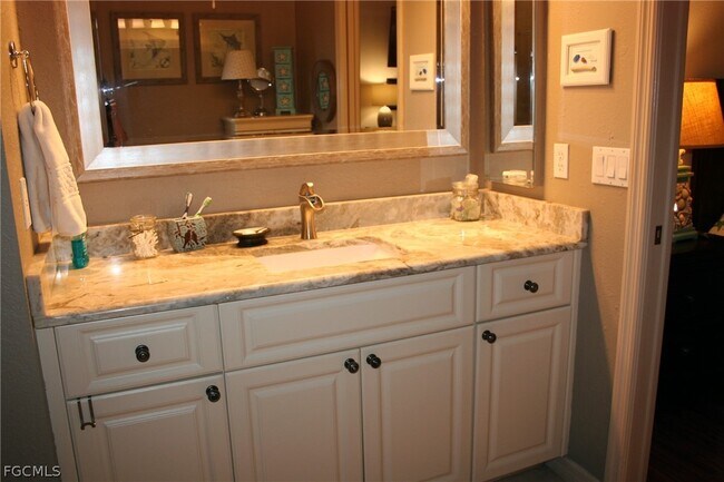 Building Photo - 20719 KAIDON Ln