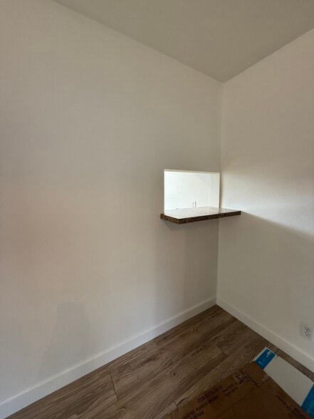 One view of Dining room with pass through to kitchen - 10330 Riverside Dr