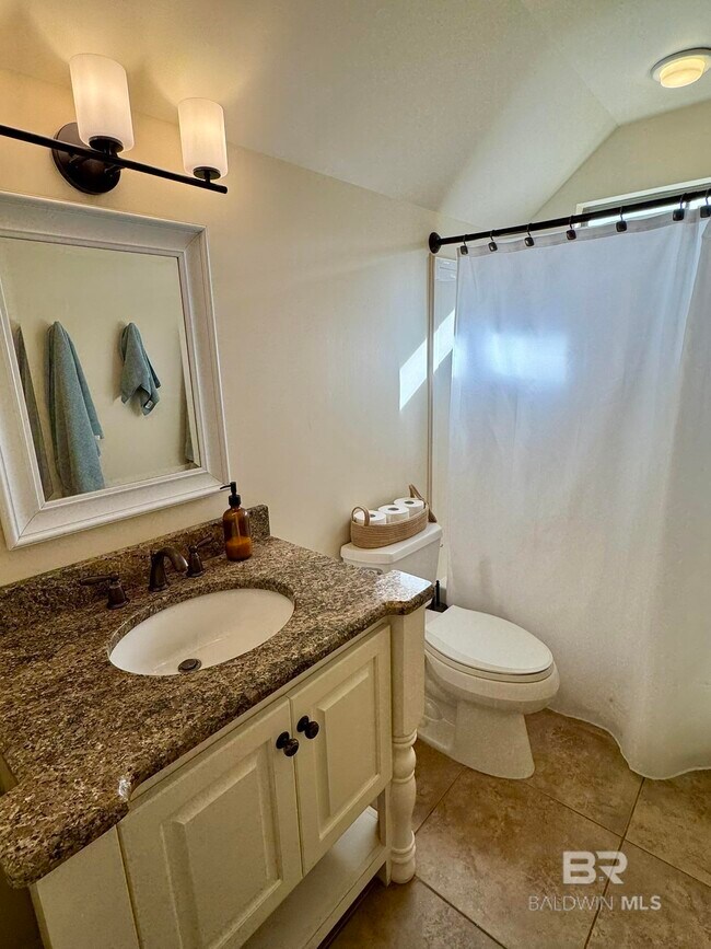 Building Photo - 6991 Carson Ln