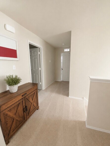 Building Photo - 864 Sweetgrass