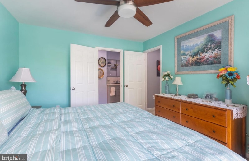 Building Photo - 10320 Faire Commons Ct