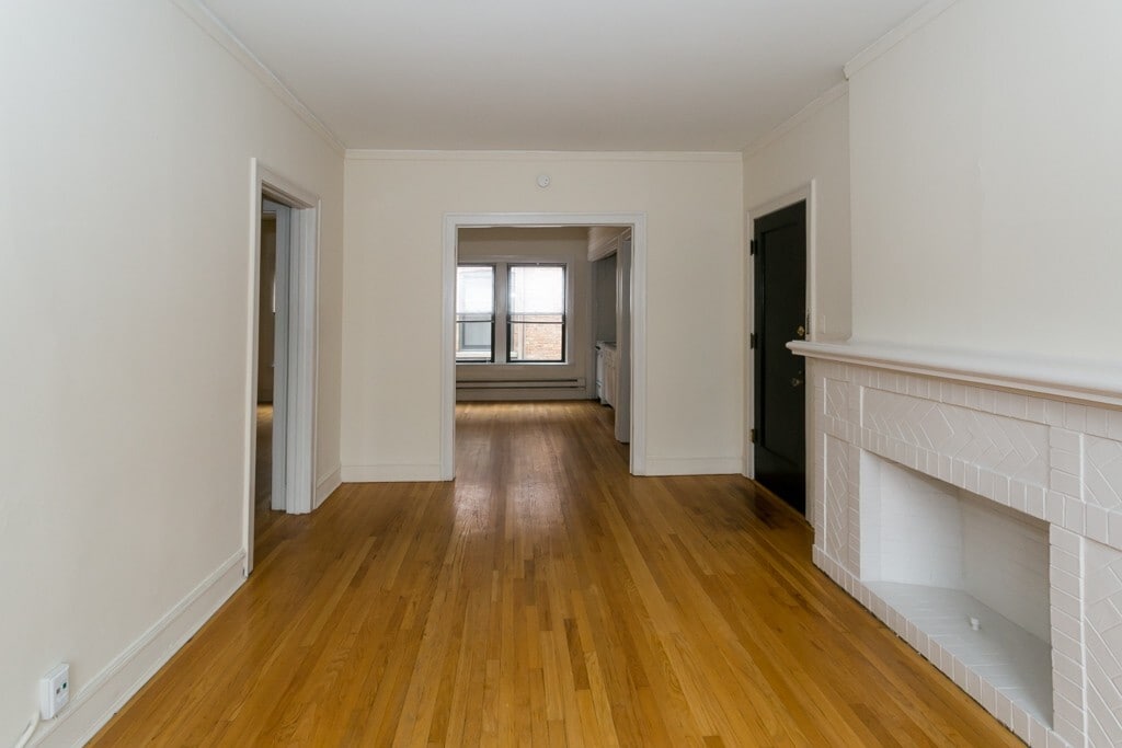Building Photo - 805 Dempster St