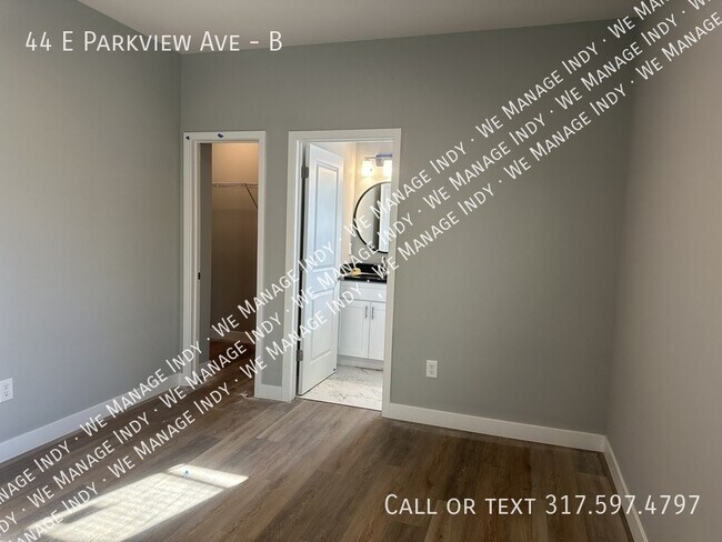Building Photo - 44 E Parkview Ave
