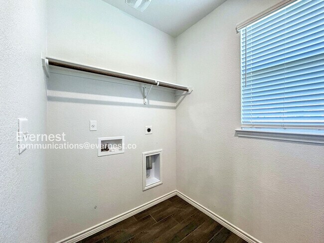 Building Photo - ACT NOW! / Newer 3 Bedroom Home in Temple / Pet Friendly / Fenced Yard / Special Offer