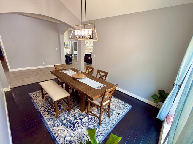 Building Photo - 5407 Stoneridge Ct