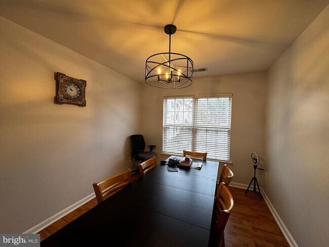 Building Photo - 9131 Gracious End Ct