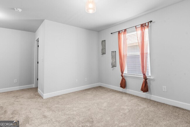 Building Photo - 5467 Fountainhead Ln