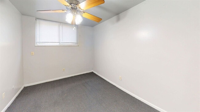 Building Photo - 191 Chittenden Ave