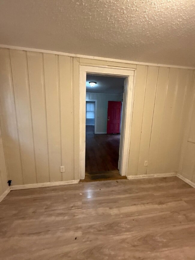 Building Photo - 719 Craft Rd