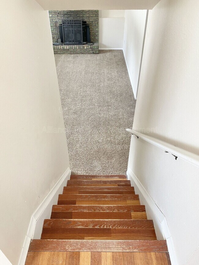 Building Photo - 2818 Dusk Dr