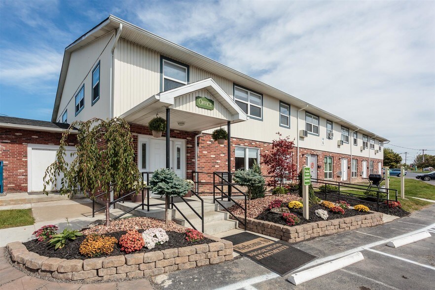 Serenity Village 6 Avon Pky Liverpool NY 13090 Apartment Finder