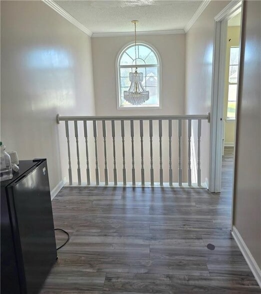 Building Photo - 1696 Central Park Loop