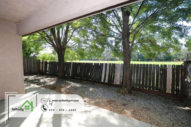 Building Photo - 3700 Silvario Ct