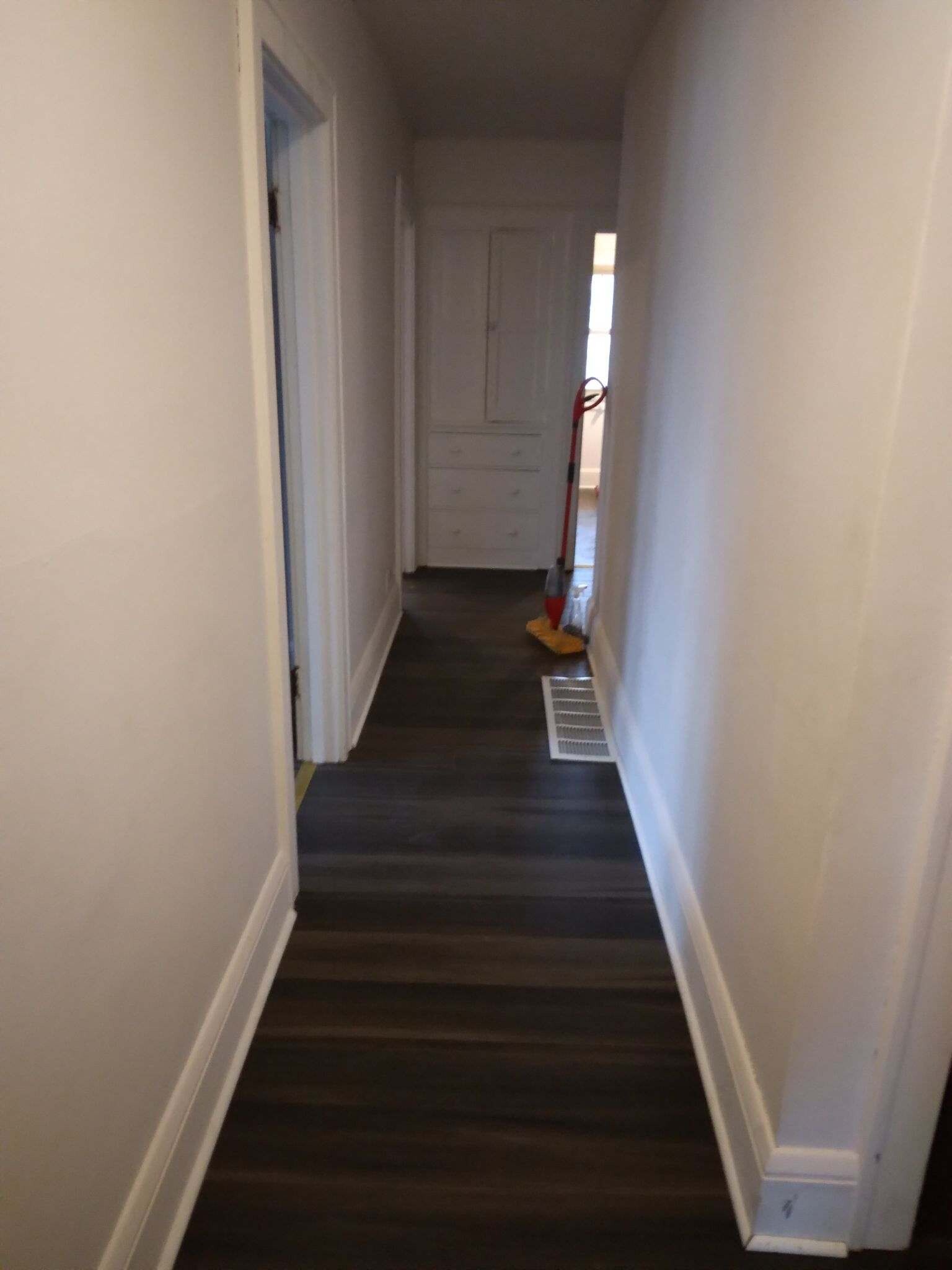 Building Photo - 632 W Prospect Ave