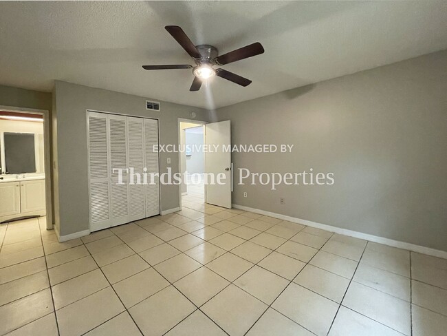 Building Photo - 5143 Indian Lakes Ct