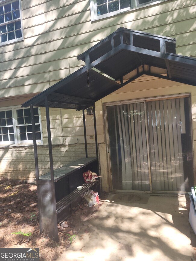 Building Photo - 1293 Monfort Rd