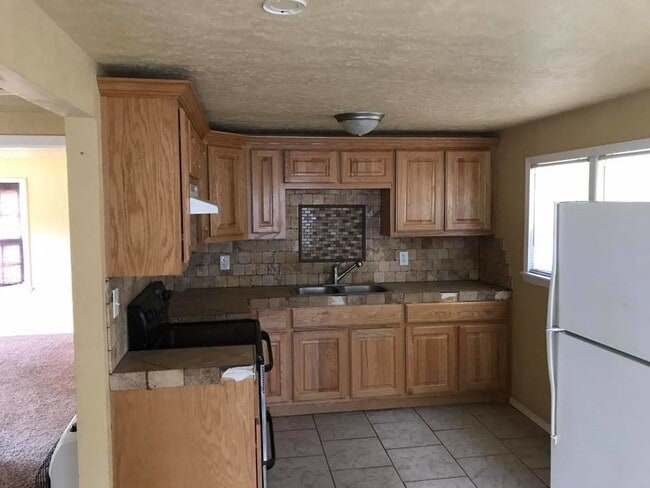 Building Photo - 1 Bedroom 1 Bath