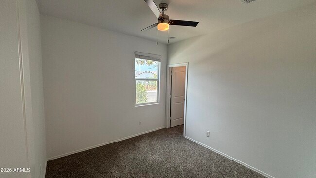 Building Photo - 1136 W Sand Cyn Ct