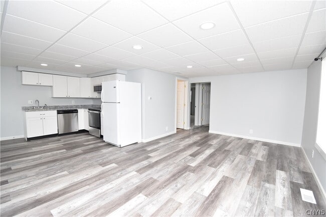 Building Photo - 13241 US-11