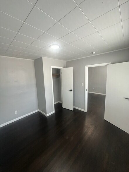 Building Photo - 118 L St